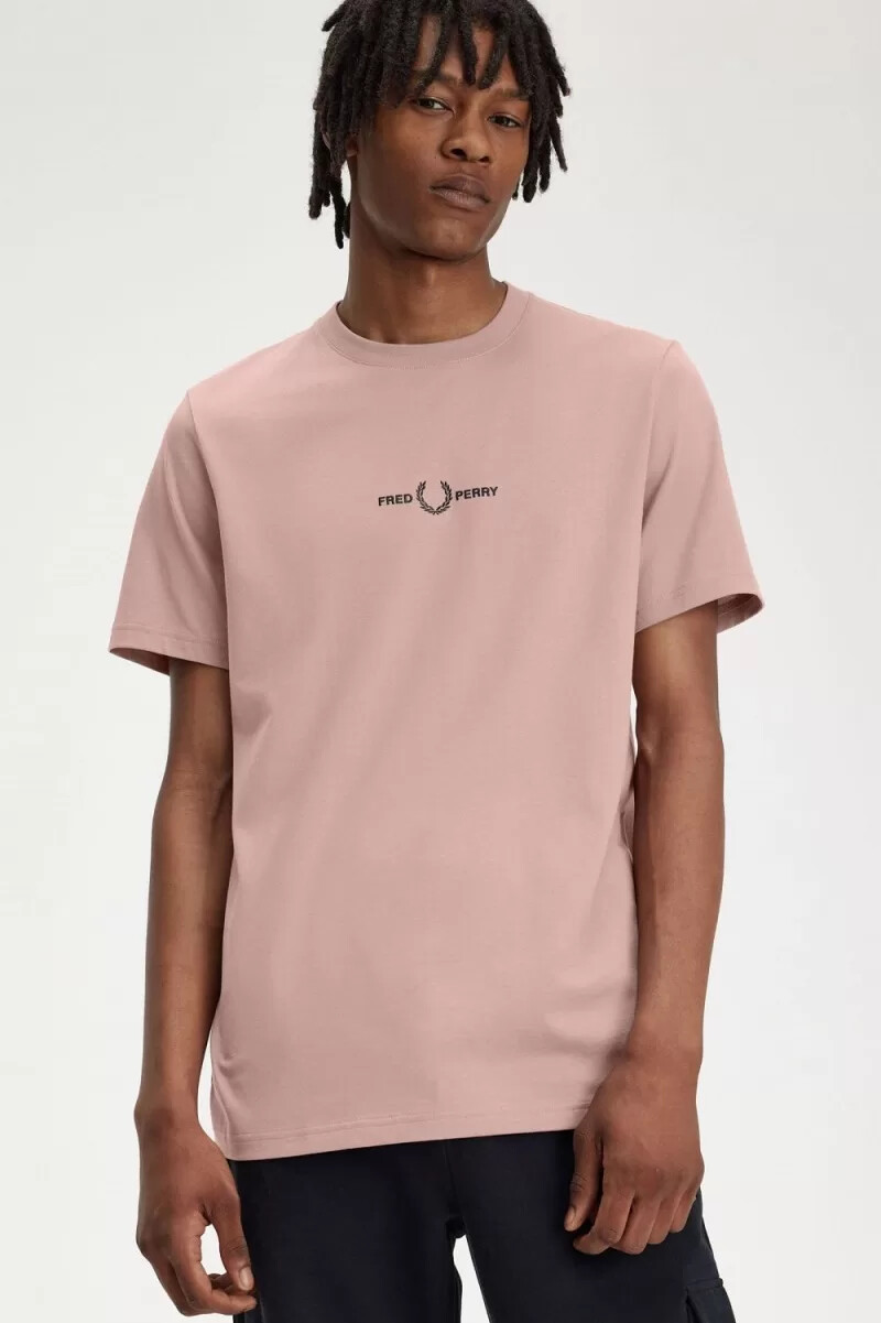fred perry herren-t-shirt mit stickerei dunkelrosa