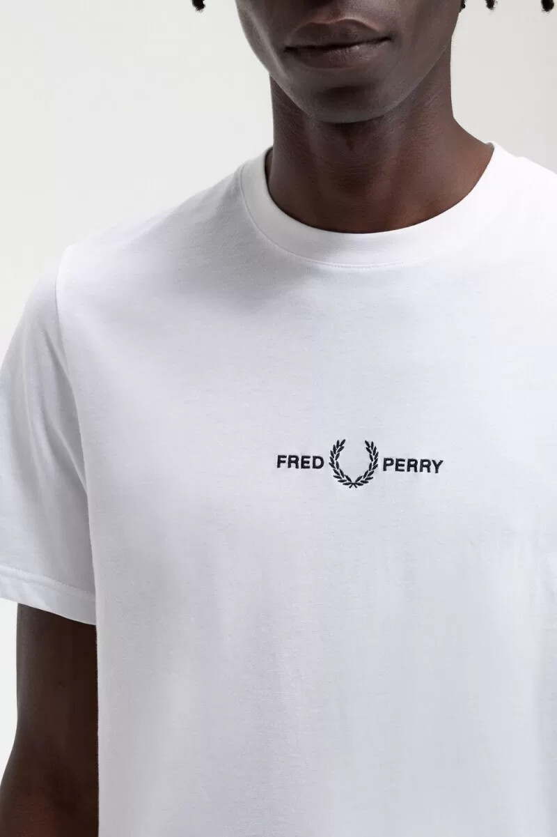 fred perry herren-t-shirt mit stickerei weiß