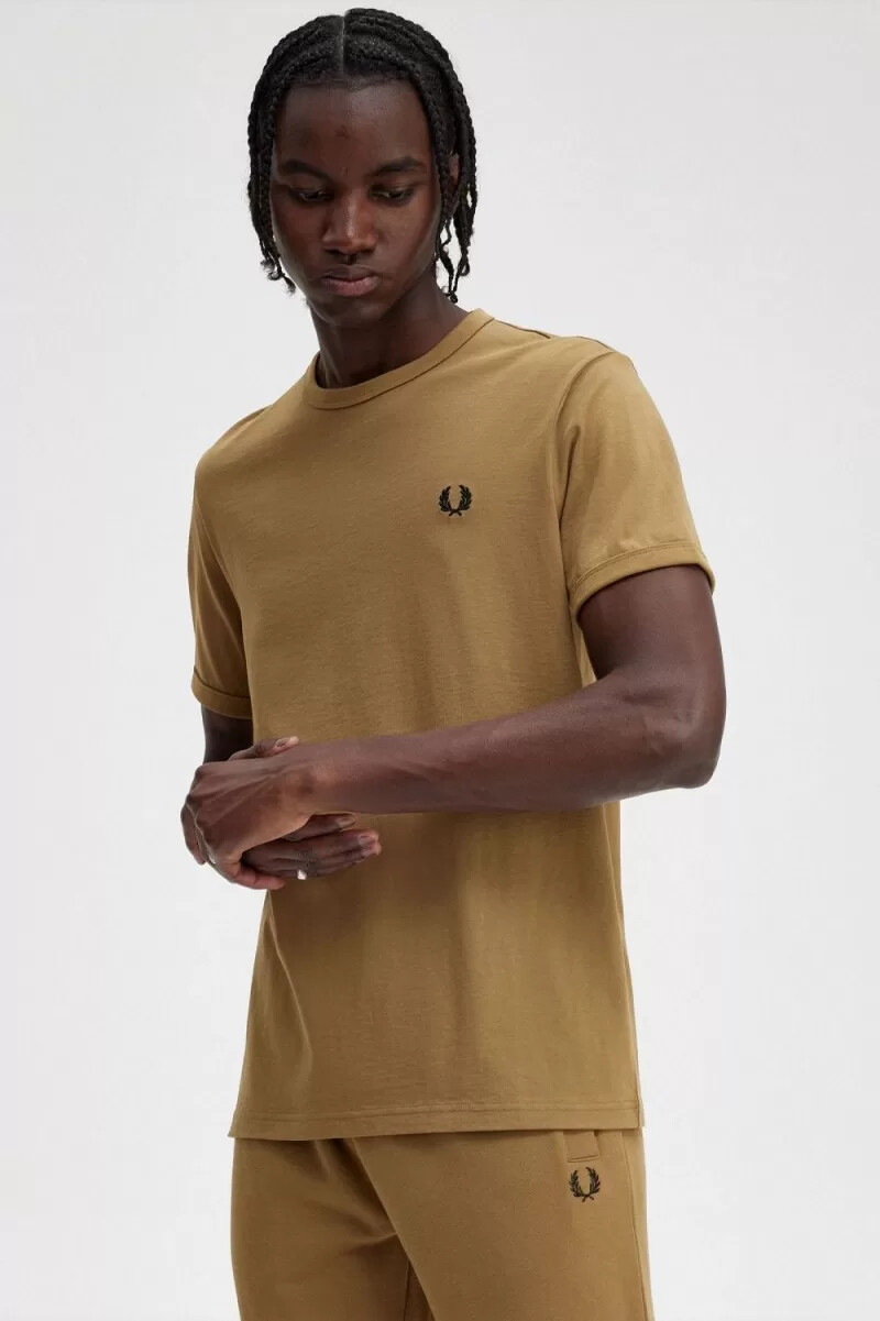 fred perry ringer herren-t-shirt braun