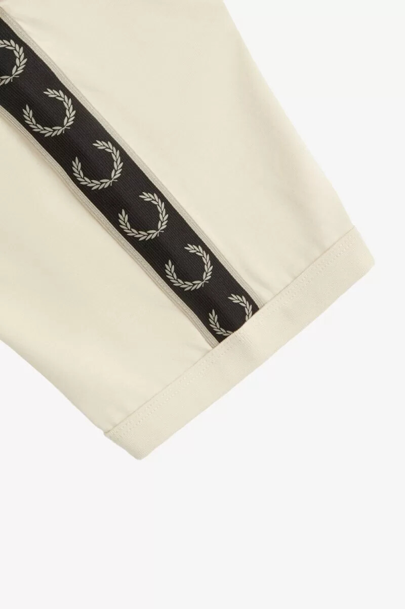 fred perry herren-t-shirt mit kontrastband farbe haferflocken warmgrau