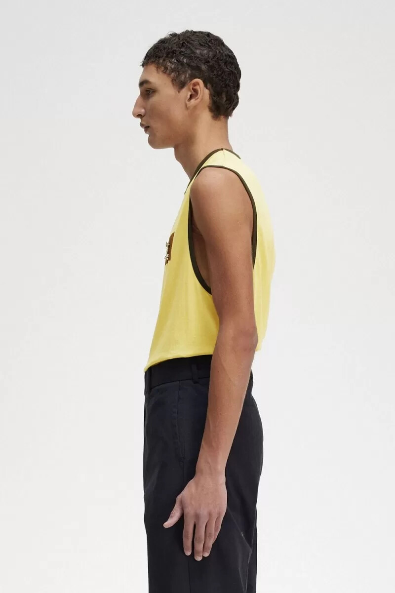 fred perry herren-t-shirt mit print farbe dirty lime
