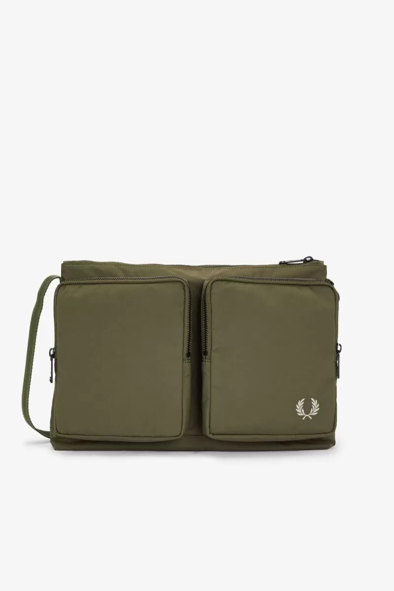 fred perry nylon-herrentasche mit seitentasche uniformgrün warmgrau