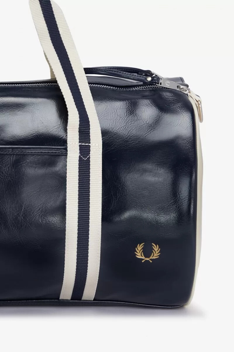 fred perry classic barrel herrentasche marineblaubeige
